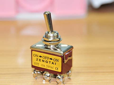 1322 on-off-on 